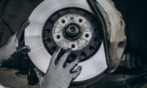Masalah dan Cara Perawatan Rem Cakram Mobil yang Benar Masalah dan Cara Perawatan Rem Cakram Mobil yang Benar